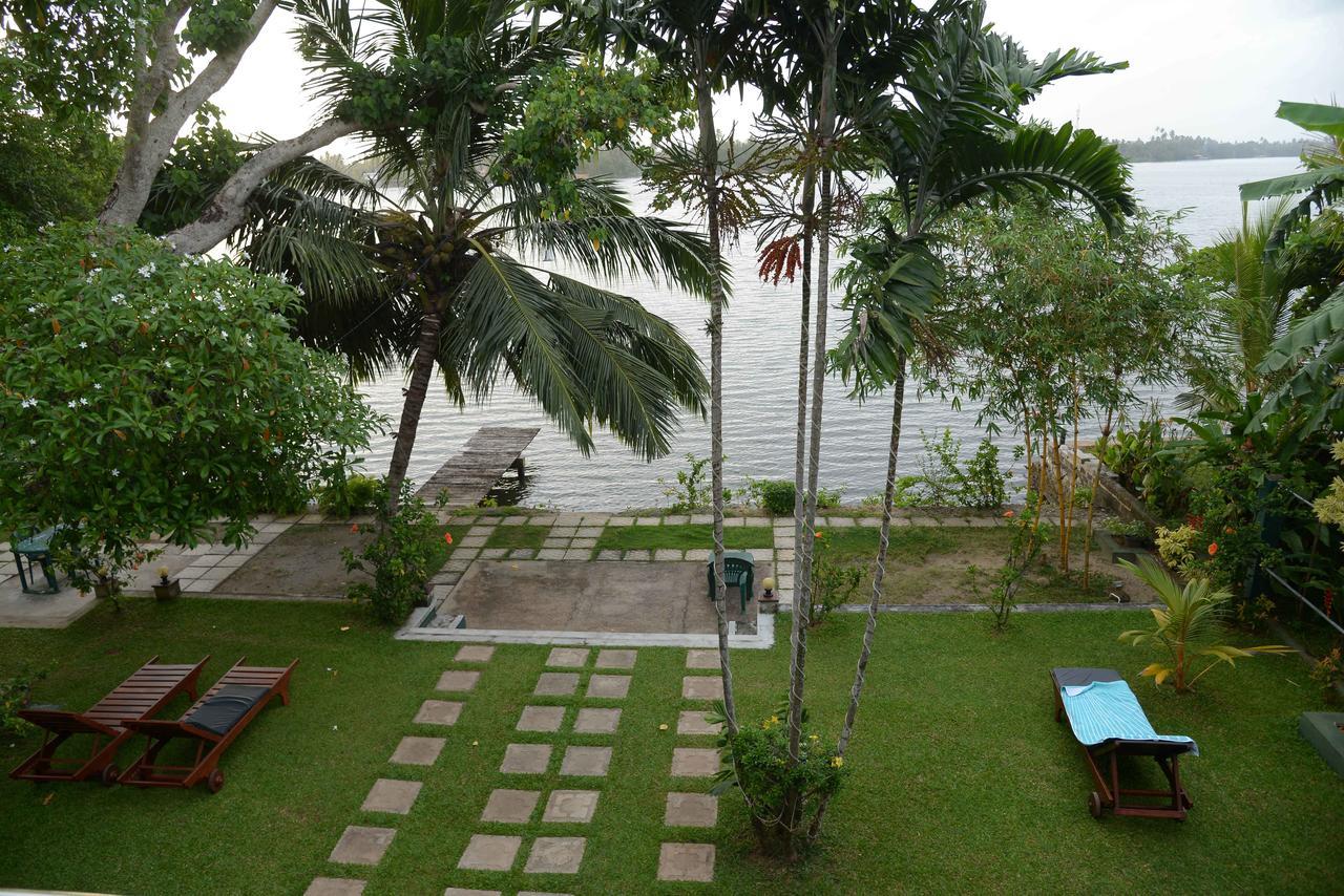 Riverside Inn Fuji Bentota Exterior foto